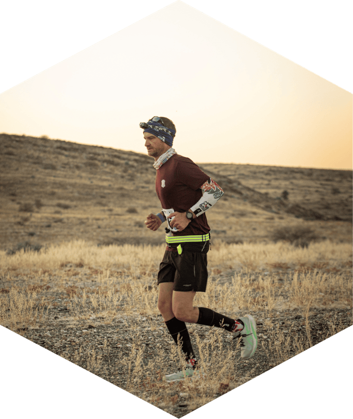 Buks Gous running the Brandberg Backyard Ultra
