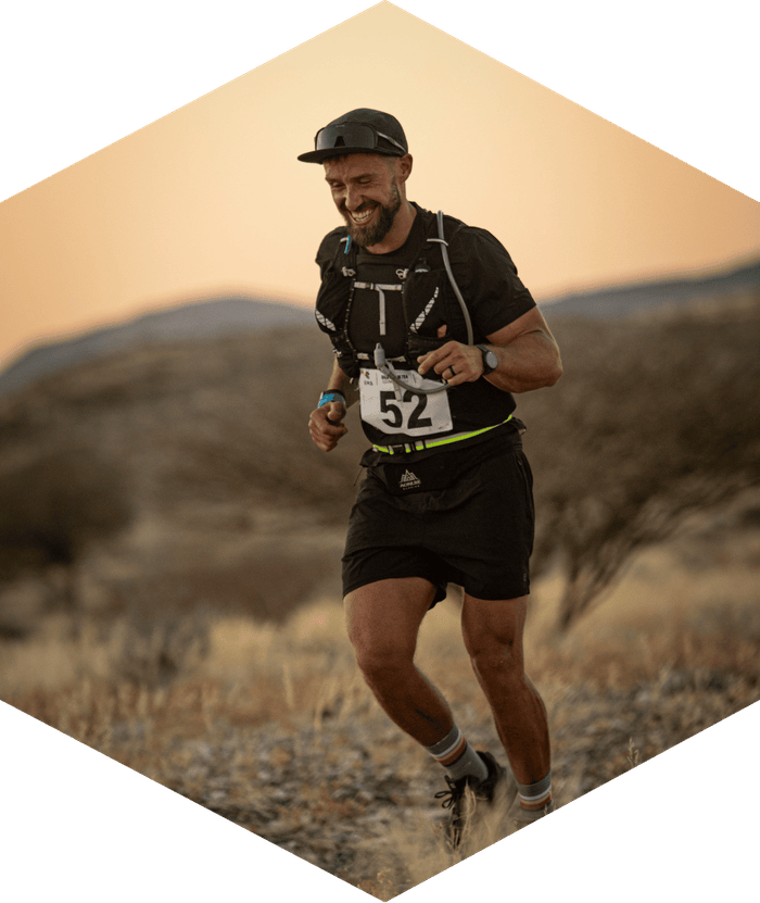 Danie Opperman running the Brandberg Backyard Ultra, night loop