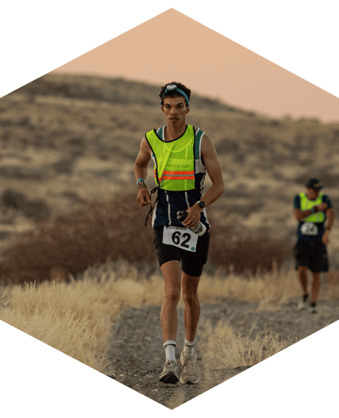 Ethan Snyders running the Brandberg Backyard Ultra