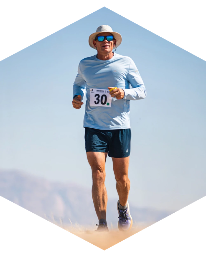 Ivan Heigan running the Backyard Ultra Namibia